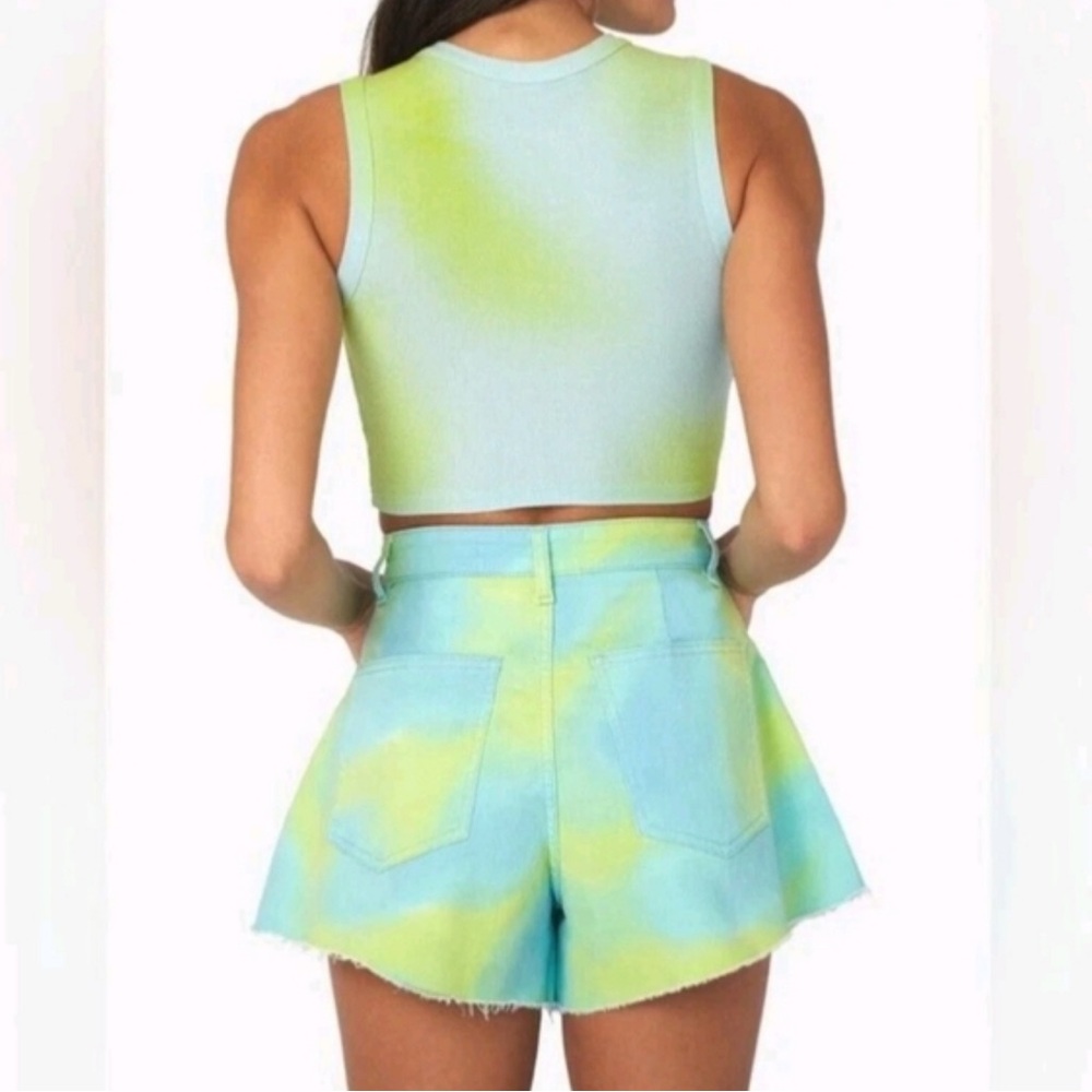WeWoreWhat women’s tie dye flare bell shorts size 27 NWT - Picture 2 of 6